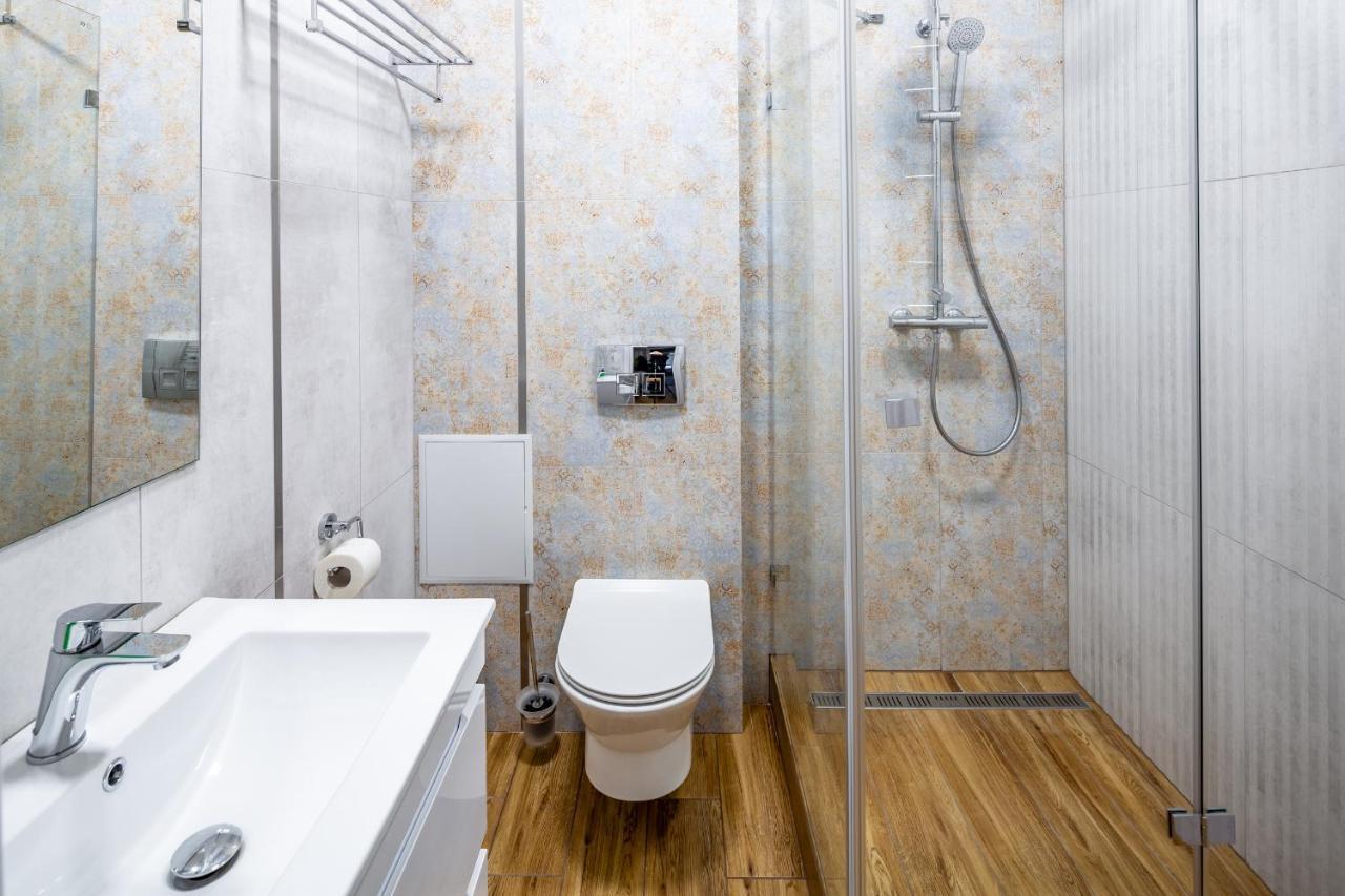 Romari Площа Катедральна 8 Lviv Exterior foto