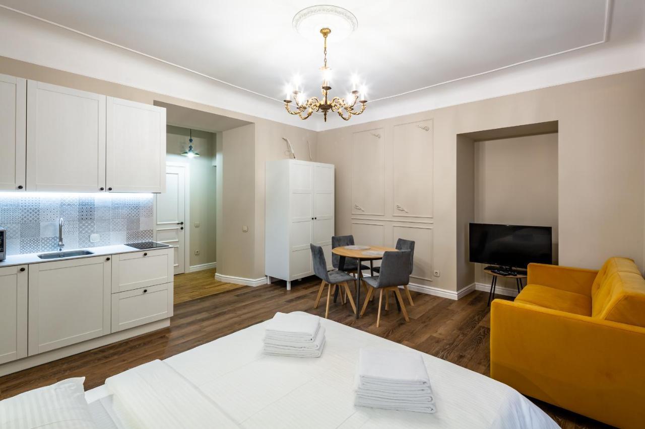 Romari Площа Катедральна 8 Lviv Exterior foto