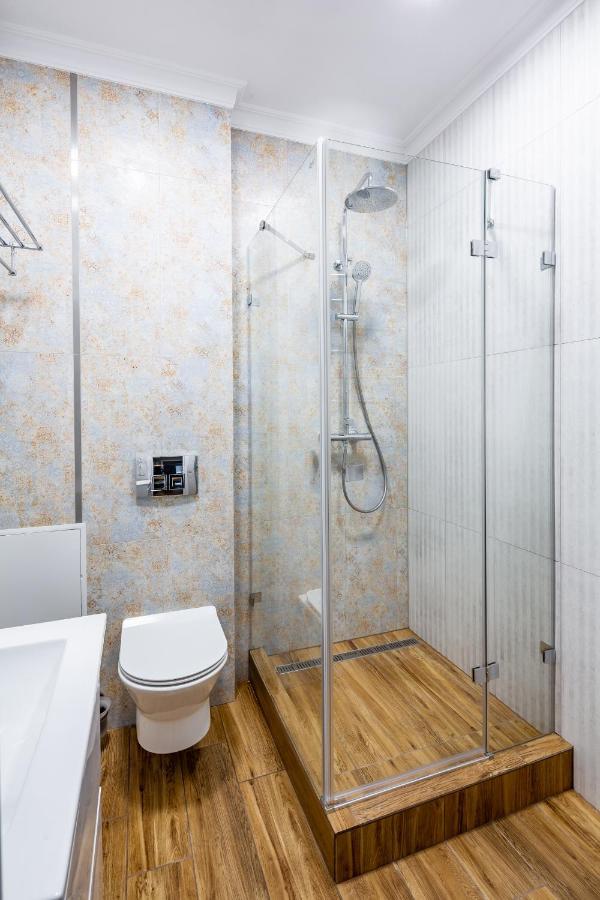 Romari Площа Катедральна 8 Lviv Exterior foto